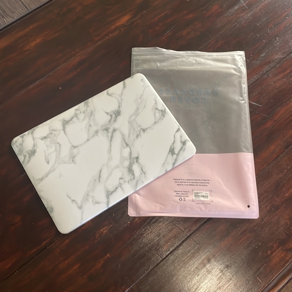 MacBook Air 13 inch Hard case cover marble print light weight - Picture 2 of 3